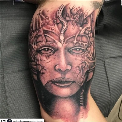 Outra paisagem em tatuagens