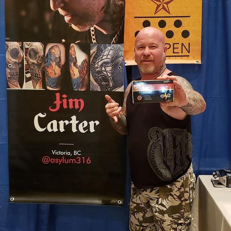 Cartuchos de faísca em 2019 Tatlantis Tattoo Convention